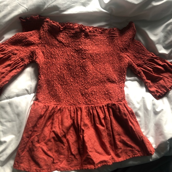 Blue Rain Off the ShoulderTop - Picture 4 of 6